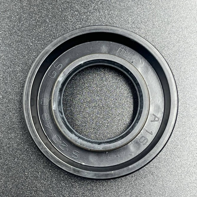 Сальник коленвала Yamaha 93101-25M35