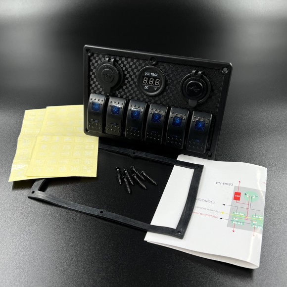 Панель управления (6 тумблеров вкл/выкл, 2 USB, розетка 12V, вольтметр) (PREMARINE) Панель управления (6 тумблеров вкл/выкл, 2 USB, розетка 12V, вольтметр) (PREMARINE)