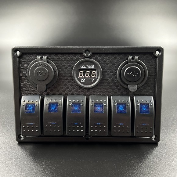 Панель управления (6 тумблеров вкл/выкл, 2 USB, розетка 12V, вольтметр) (PREMARINE)