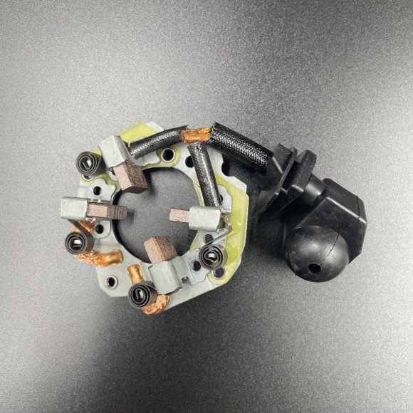 Щеточный узел Yamaha F75-100 (Osaka)