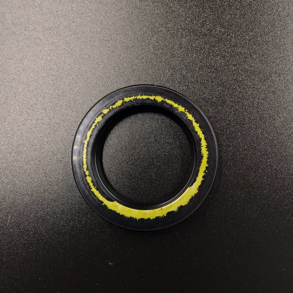 Сальник Suzuki (09282-28003) (28x42x6) (Suzuki)