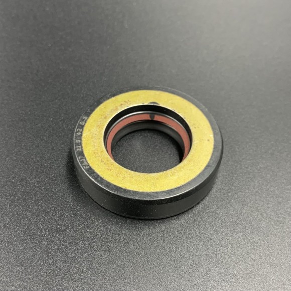 Сальник Yamaha (93101-21001) (21.8x42x9.5) (Omax)