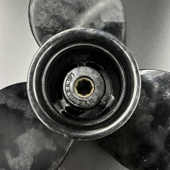 Гребной винт Mercury 6-15 (3x9-3/4x6-1/2) Black Max (Mercury)