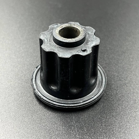 Сайлентблоки опоры двигателя Х8 прав.пер (ZIBO)