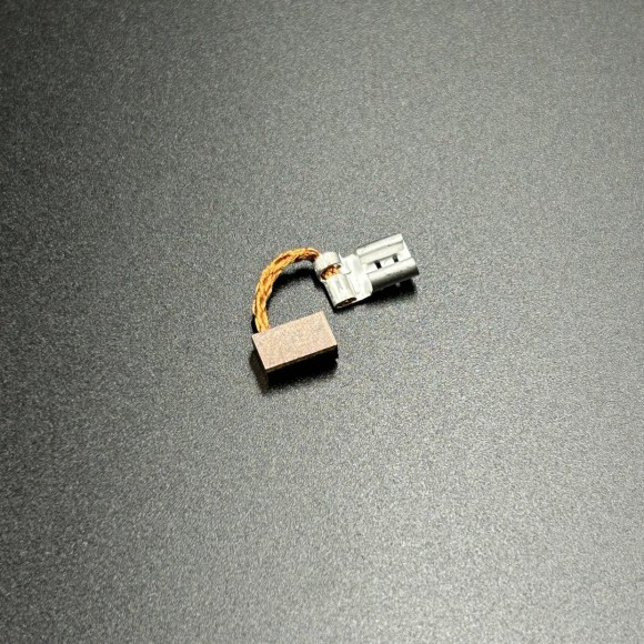 Щетка мотора гидравлики Yamaha F40-60 (Yamaha)