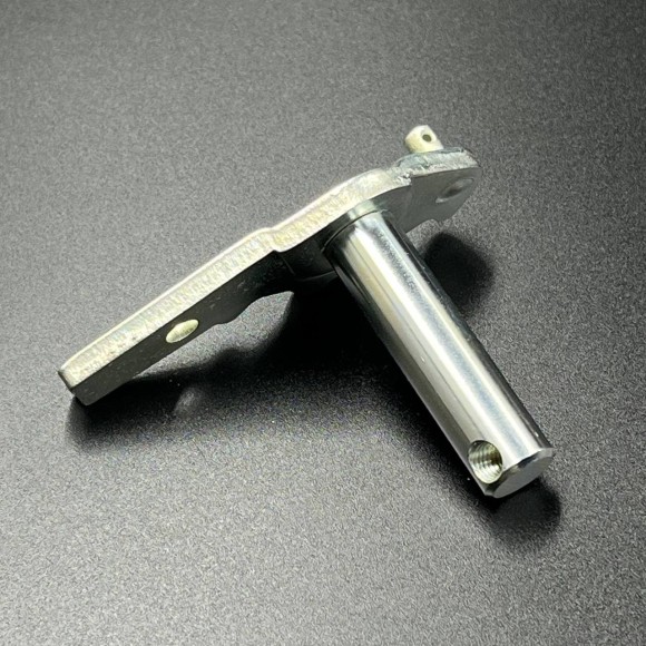 Ось ручки включения хода Yamaha F20-30 (Yamaha)