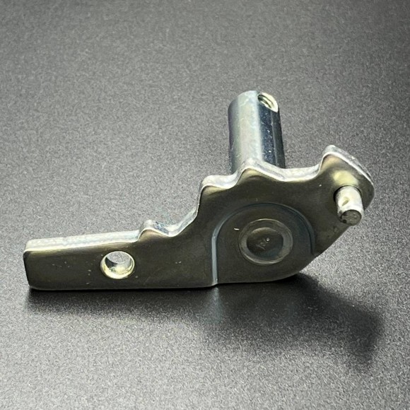 Ось ручки включения хода Yamaha F20-30 (Yamaha)