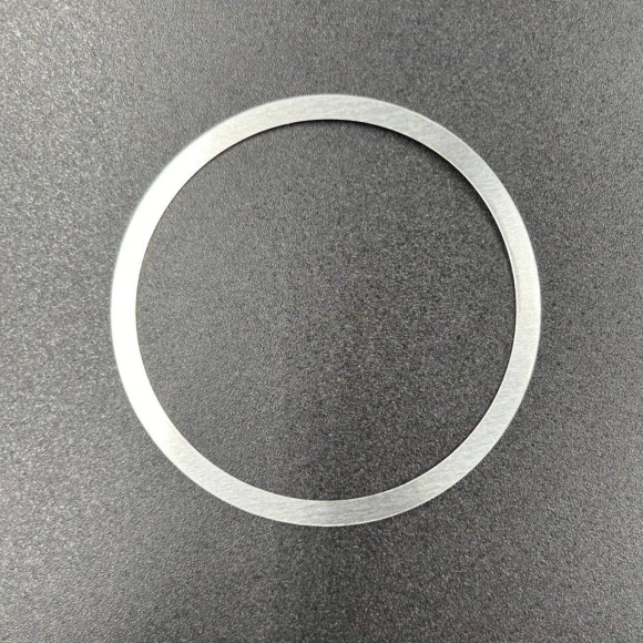 Шайба регулировочная Yamaha 60-90, F40-100 (0.10mm) (Yamaha)