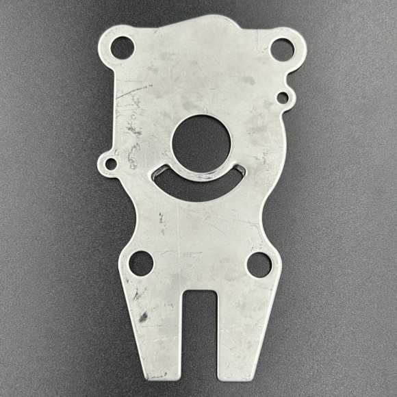 Пластина помпы охлаждения Yamaha 40-50, F30-60 (Yamaha)