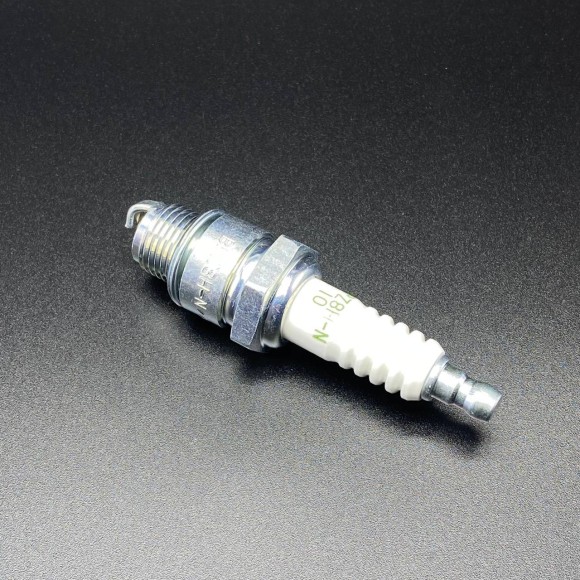 Свеча зажигания NGK BPZ8HN-10@10 (Quicksilver) 816837Q