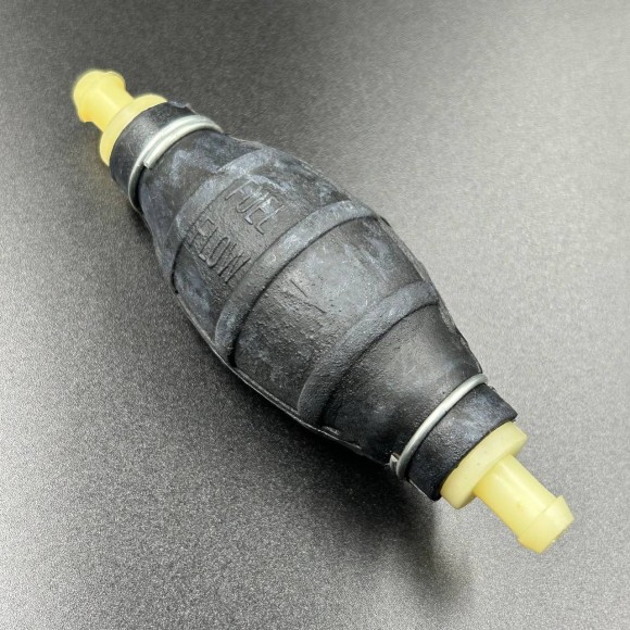 Груша топливоподкачивающая универсальная (8mm) (KINETIX)