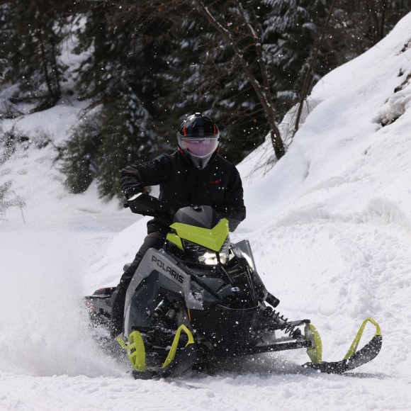 Шлем 509 Delta V Carbon Commander с подогревом Racing Red, MD