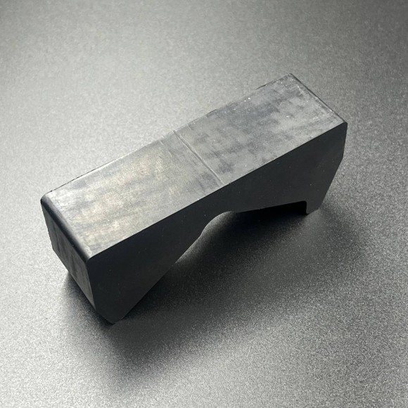 Демпфер (ограничитель хода) лыжи Polaris 550-900(5412794) (KINETIX)