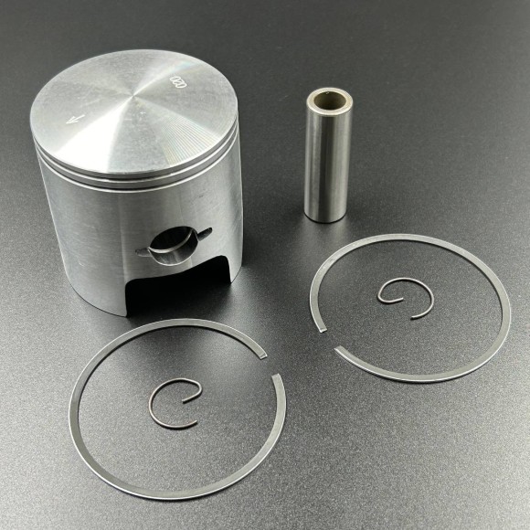 Поршневой комплект Yamaha Phazer (+0.50mm) (8V0-11636-00-00) (Osaka) Поршневой комплект Yamaha Phazer (+0.50mm) (8V0-11636-00-00) (Osaka)