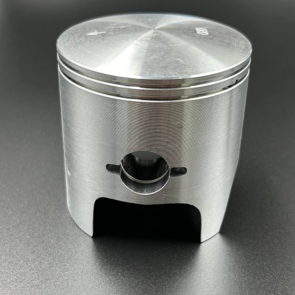 Поршневой комплект Yamaha Phazer (+0.50mm) (8V0-11636-00-00) (Osaka) Поршневой комплект Yamaha Phazer (+0.50mm) (8V0-11636-00-00) (Osaka)