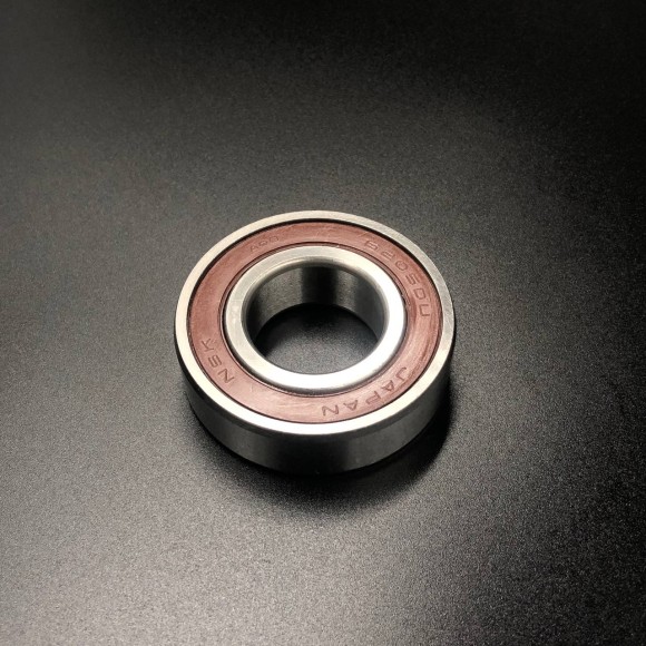 Подшипник снегохода, закрытый (25x52x15) (405404500; 503190795) (NSK)