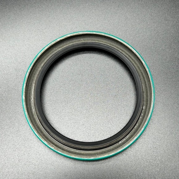 Манжета резинометаллическая (сальник) MERCRUISER - ALPHA ONE (GEN. II) (Quicksilver) OEM: 36054; 684 Манжета резинометаллическая (сальник) MERCRUISER - ALPHA ONE (GEN. II) (Quicksilver) OEM: 36054; 684