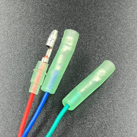 Кнопка гидроподъема пульта д/у Yamaha 704 (PWB) Кнопка гидроподъема пульта д/у Yamaha 704 (PWB)