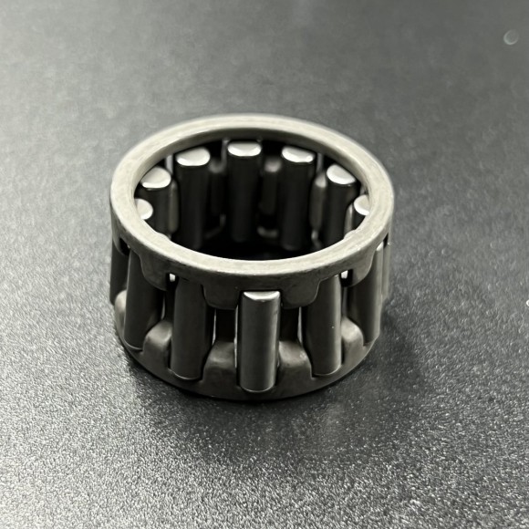 Подшипник шатунный Yamaha 30 (3цилиндра) (20x28x16) (Yamaha)