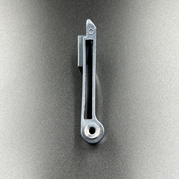 Ручка замка капота Yamaha 40X (PREMARINE)