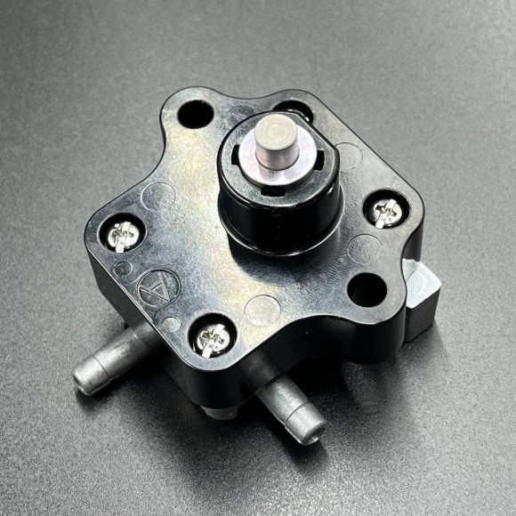 Топливный насос в сборе TOHATSU MFS6-9.8 (3H6-04000-1)