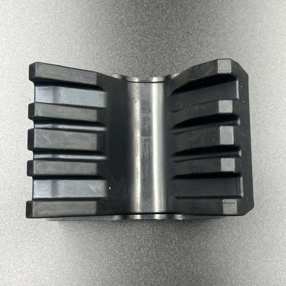 Подушка лыжи (демпфер) Yamaha FX NYTRO  (Yamaha) Подушка лыжи (демпфер) Yamaha FX NYTRO  (Yamaha)