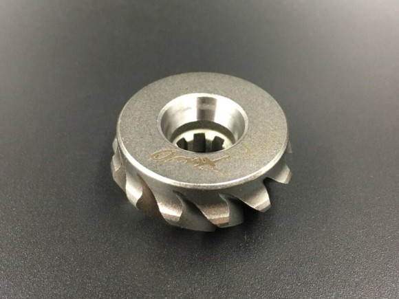 Шестерня вертикального вала (Пиньон) Yamaha 9,9-15 (6E7-45551-00) (Omax) (8 шлицев)