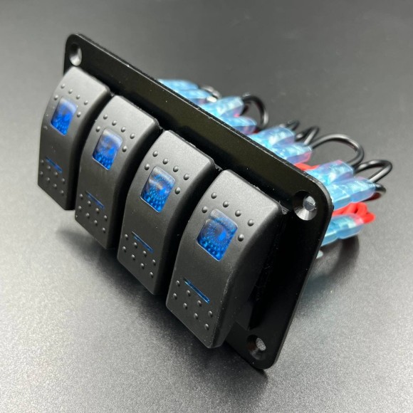 Панель управления (4 тумблера вкл/выкл)(PREMARINE)