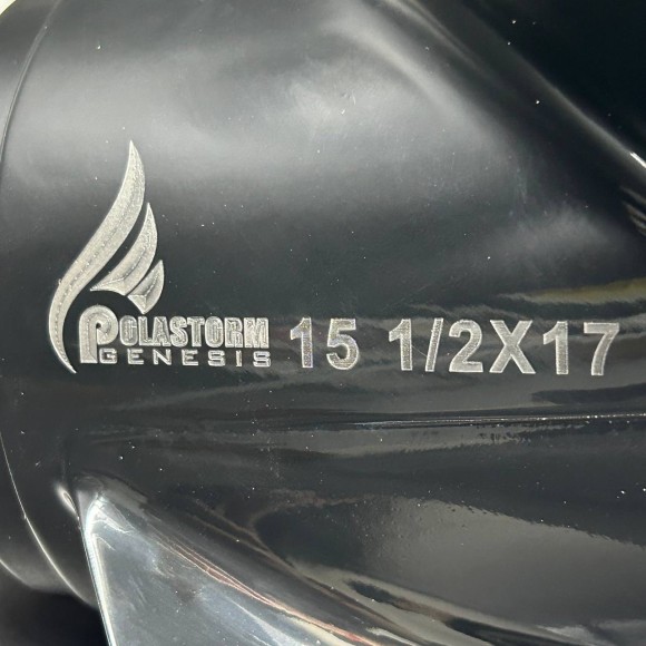 Гребной винт Mercury 90CT-400 (3X15 1/2X17) (POLASTORM) Гребной винт Mercury 90CT-400 (3X15 1/2X17) (POLASTORM)