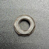 Гайка ведущей шестерни Yamaha 90179-08M06 Гайка ведущей шестерни Yamaha 90179-08M06