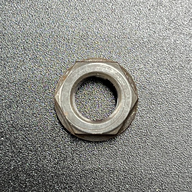Гайка ведущей шестерни Yamaha 90179-08M06
