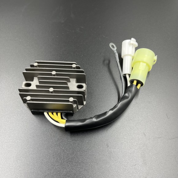 Реле-регулятор напряжения Suzuki DF60-70, DT150-225 (Выпрямитель) (PREMARINE)