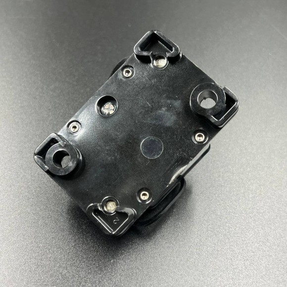 Предохранитель автоматический 30 А