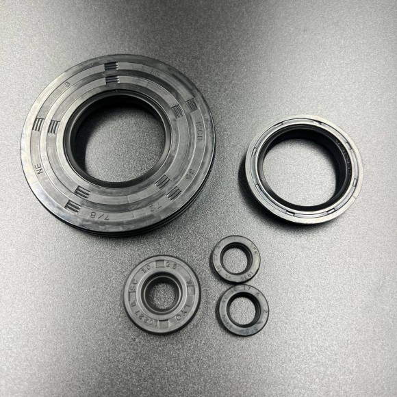 Полный комплект прокладок SKI DOO 500 (2004-2009); 600 (2003-2010) (KINETIX)