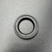 Сальник Mercruiser (21.5x35,17x6,08) (8M0214939; 66302) (Quicksilver) Сальник Mercruiser (21.5x35,17x6,08) (8M0214939; 66302) (Quicksilver)