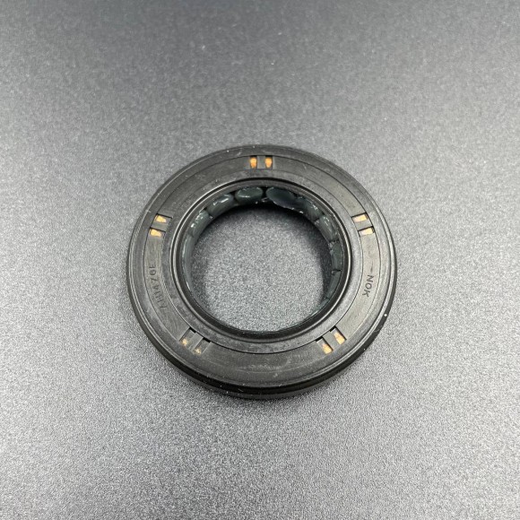 Сальник Honda (91204-ZW9-003) (26x45x7) (Honda)