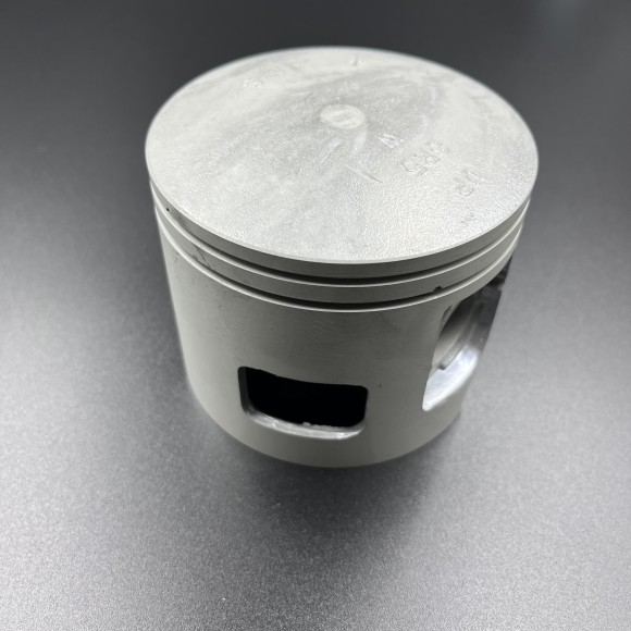 Поршневой комплект Yamaha 115-225 (S) (21mm) (STD) (6R5-11631-01) (Osaka) Поршневой комплект Yamaha 115-225 (S) (21mm) (STD) (6R5-11631-01) (Osaka)