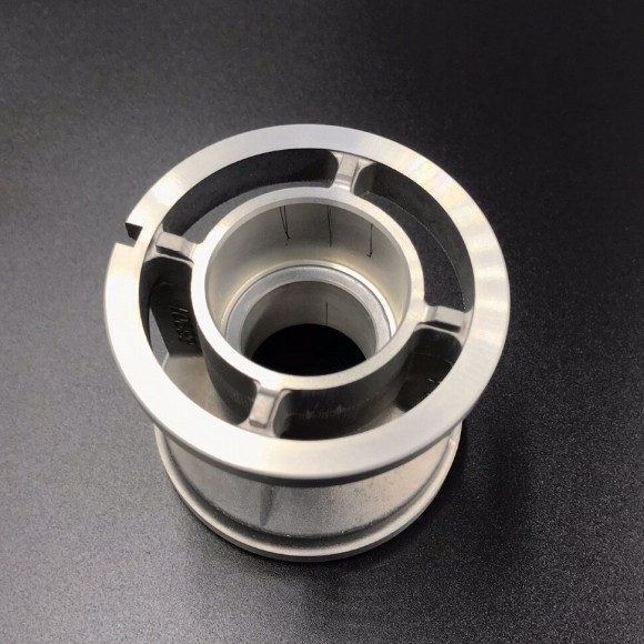 Ступица Yamaha 20-30 (689-45331-01-94) (YAMAHA)