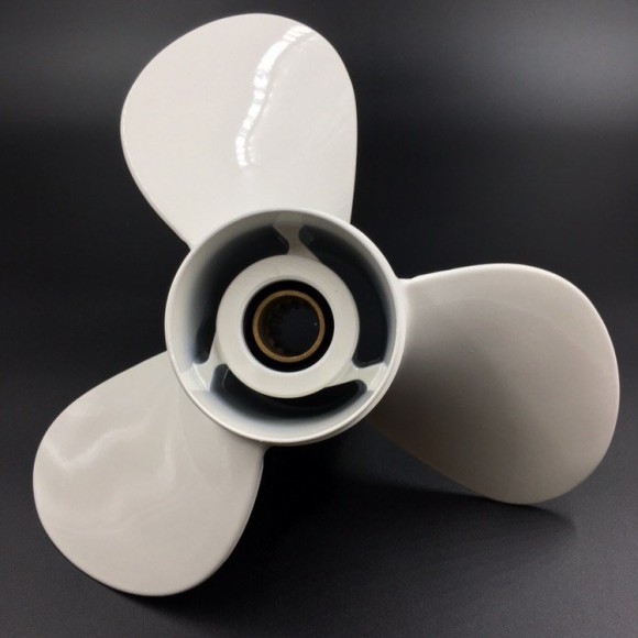 Гребной винт Yamaha 40-55, F30-60 (3x11x15) Гребной винт Yamaha 40-55, F30-60 (3x11x15)