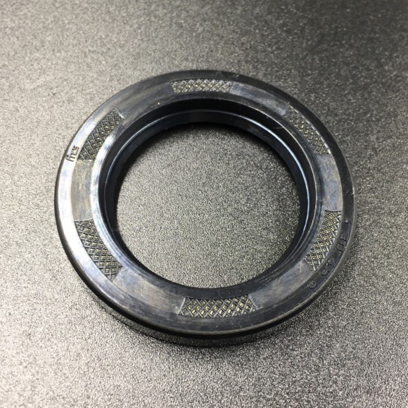 Сальник Suzuki (09282-30006) (30x45x6) (Suzuki)