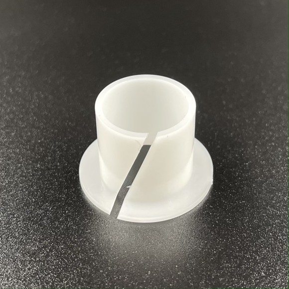 Втулка струбцины пластиковая Yamaha 40-90, F40-130 (WaveMarine)