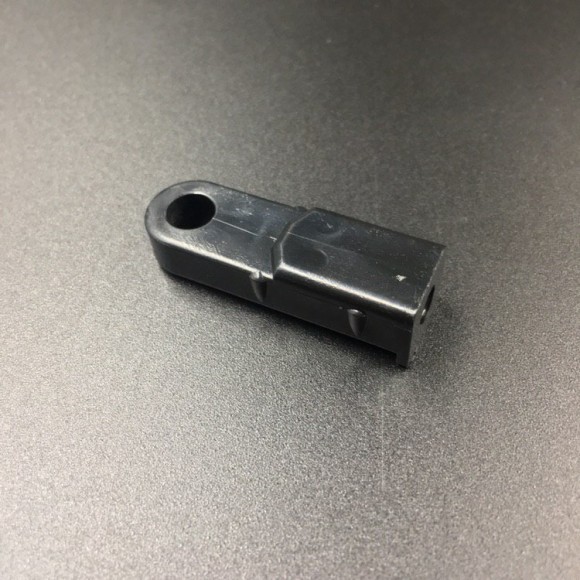 Наконечник троса д/у Yamaha 20-30, F8-50 (Yamaha) Наконечник троса д/у Yamaha 20-30, F8-50 (Yamaha)