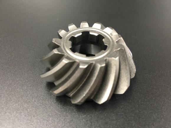 Шестерня вертикального вала (Пиньон) Yamaha 40Q (679-45551-00) (Omax) Шестерня вертикального вала (Пиньон) Yamaha 40Q (679-45551-00) (Omax)