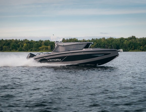 Катер Victory А8 Cabin