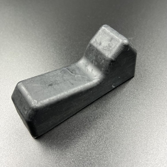 Демпфер лыжи Polaris (5411094; 5412018) (KINETIX) Демпфер лыжи Polaris (5411094; 5412018) (KINETIX)