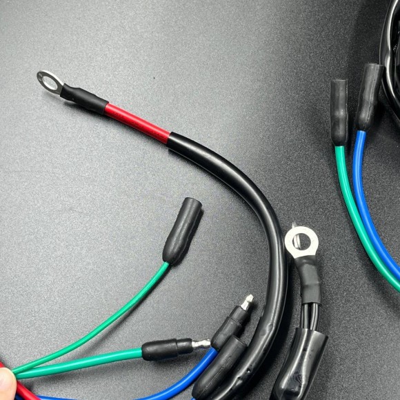 Мотор гидроподъемника Yamaha 115-200 6E5 (WUHU)