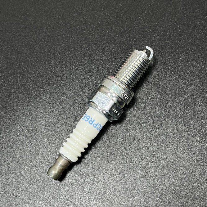 Свеча зажигания 3481 DCPR6E (NGK)