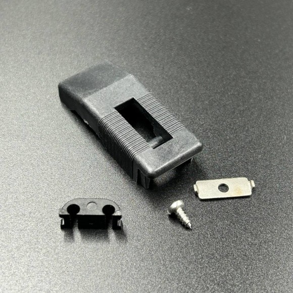 Защелка капота Yamaha 3, F2-4 (PREMARINE)