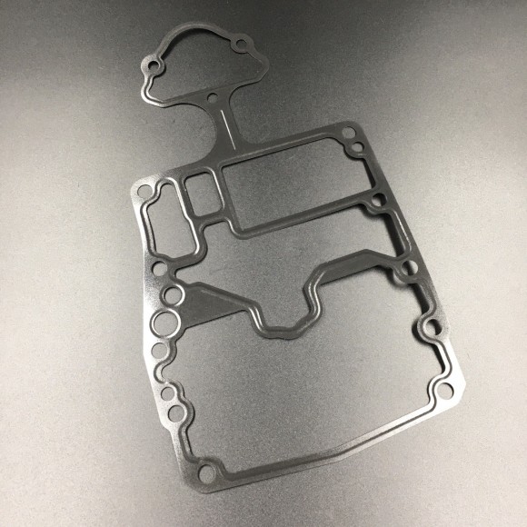 Прокладка под блок Suzuki DF60-70 (Suzuki)