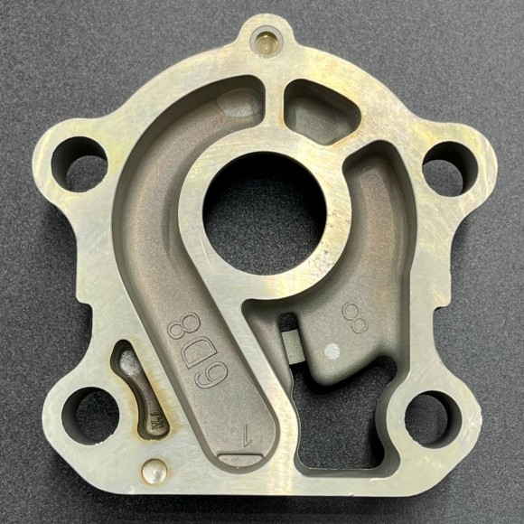 Основание помпы охлаждения Yamaha 60-90, F75-100 (6D8-WS443-00; 688-44341-01-94) (YUELANG)